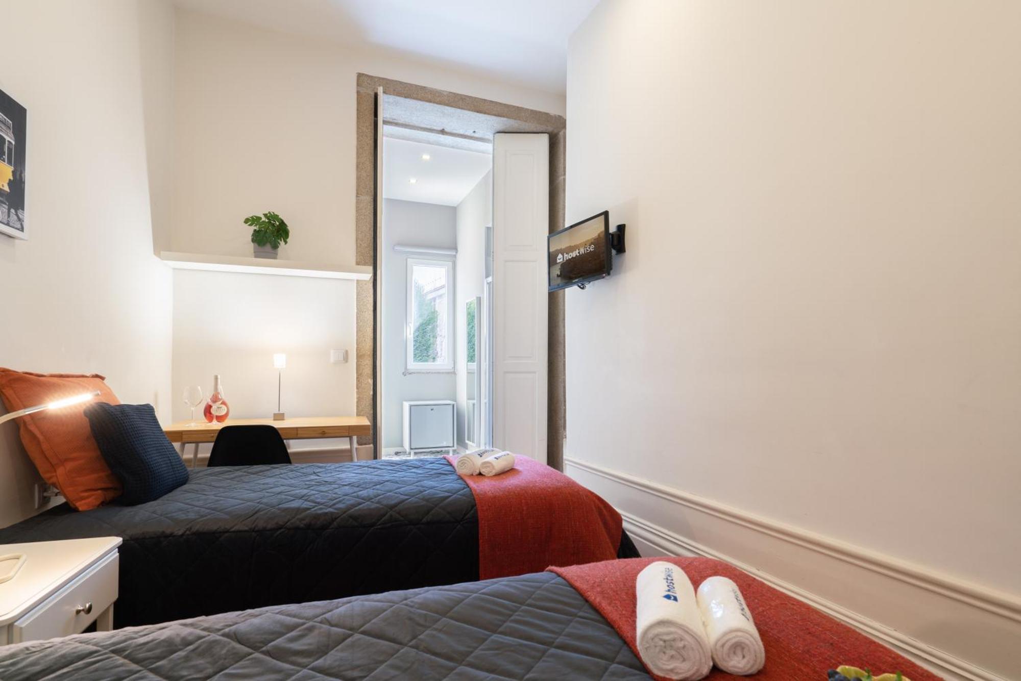 Host Wise - Sweet Bright Flats - City Center Porto Exterior photo